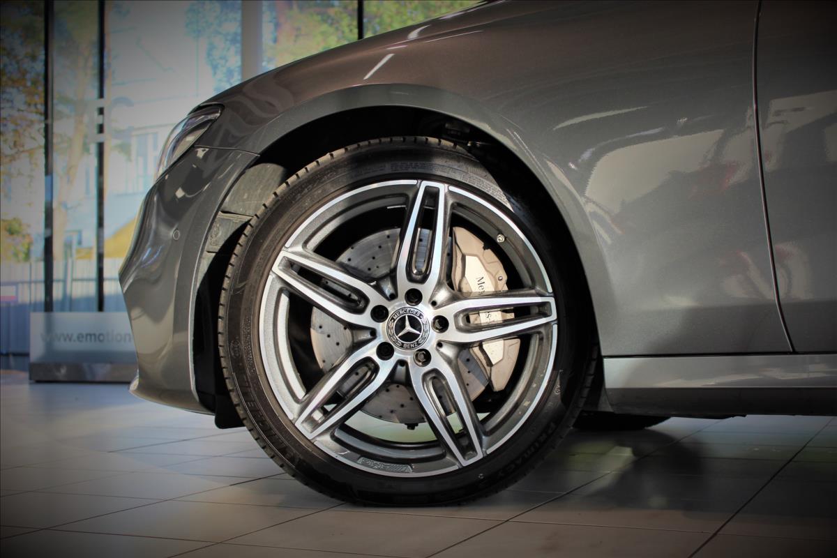 Mercedes-Benz Třídy E