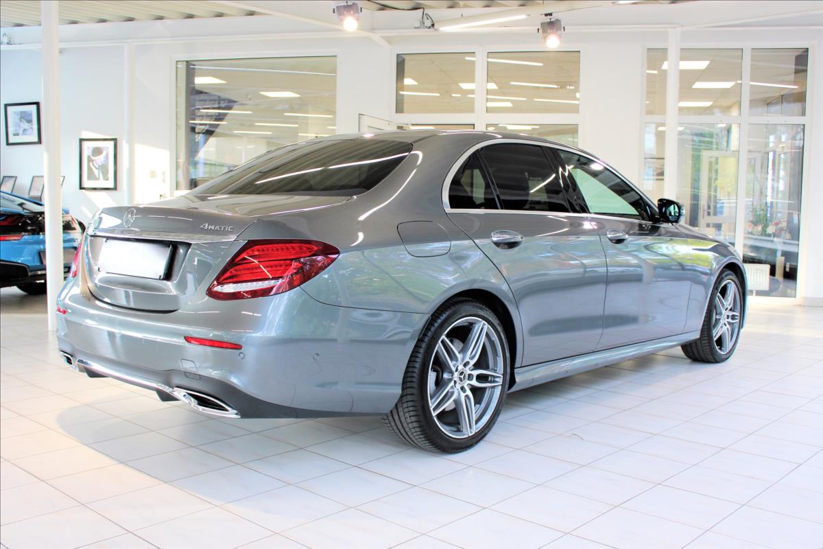 Mercedes-Benz Třídy E