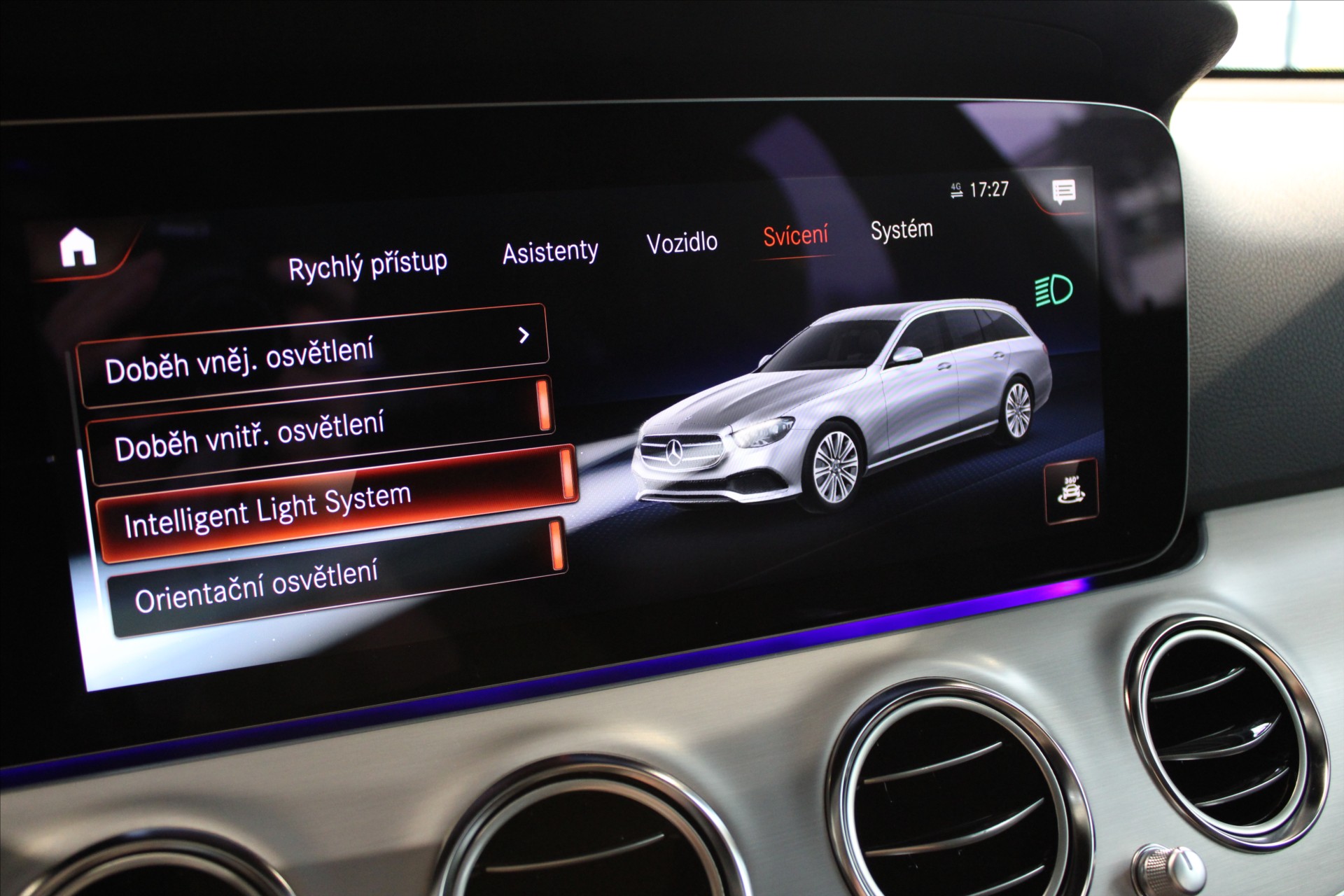 Mercedes-Benz Třídy E