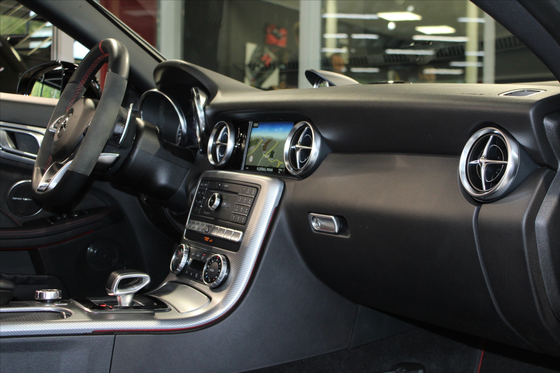 Mercedes-Benz SLC