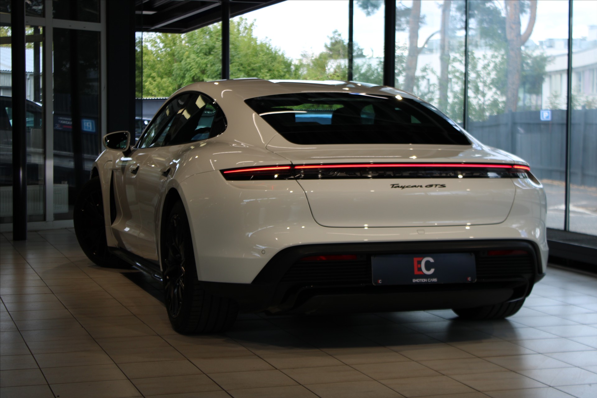 Porsche Taycan